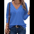 thumbnail image 2 of Blusas Elegantes e Informales para Mujer, con Cuello en V, Larga, Botones, Encaje Calado y Bordado. Azul M, 2 of 7