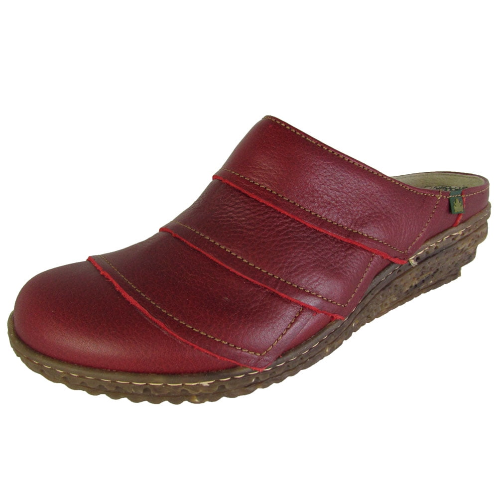 naturalista clogs