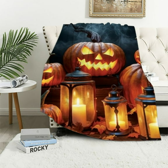Pratyus Pumpkins Candles Lantern Halloween Throw Blanket Flannel Blanket for Bed Couch Sofa Gifts for All Seasons Lightweight Blanket 40x50in