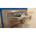 thumbnail image 4 of Coche de juguete Hot Wheels Mattel 1985 Chevrolet Camaro Z28 IROC-Z, 4 of 6