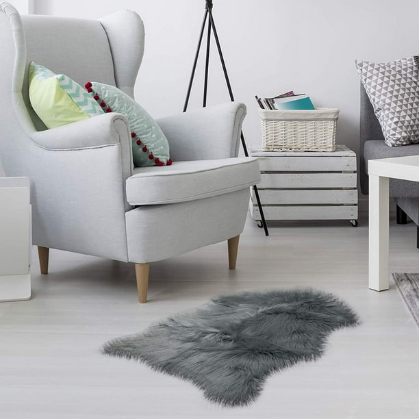 Clara Clark Faux Fur Sheepskin Rug Couch Stool Vanity Seat Cover Bedroom Kids Rooms Living Room Floor Australian 24x36 Inches Gray Com - Faux Sheepskin Bench Seat Covers