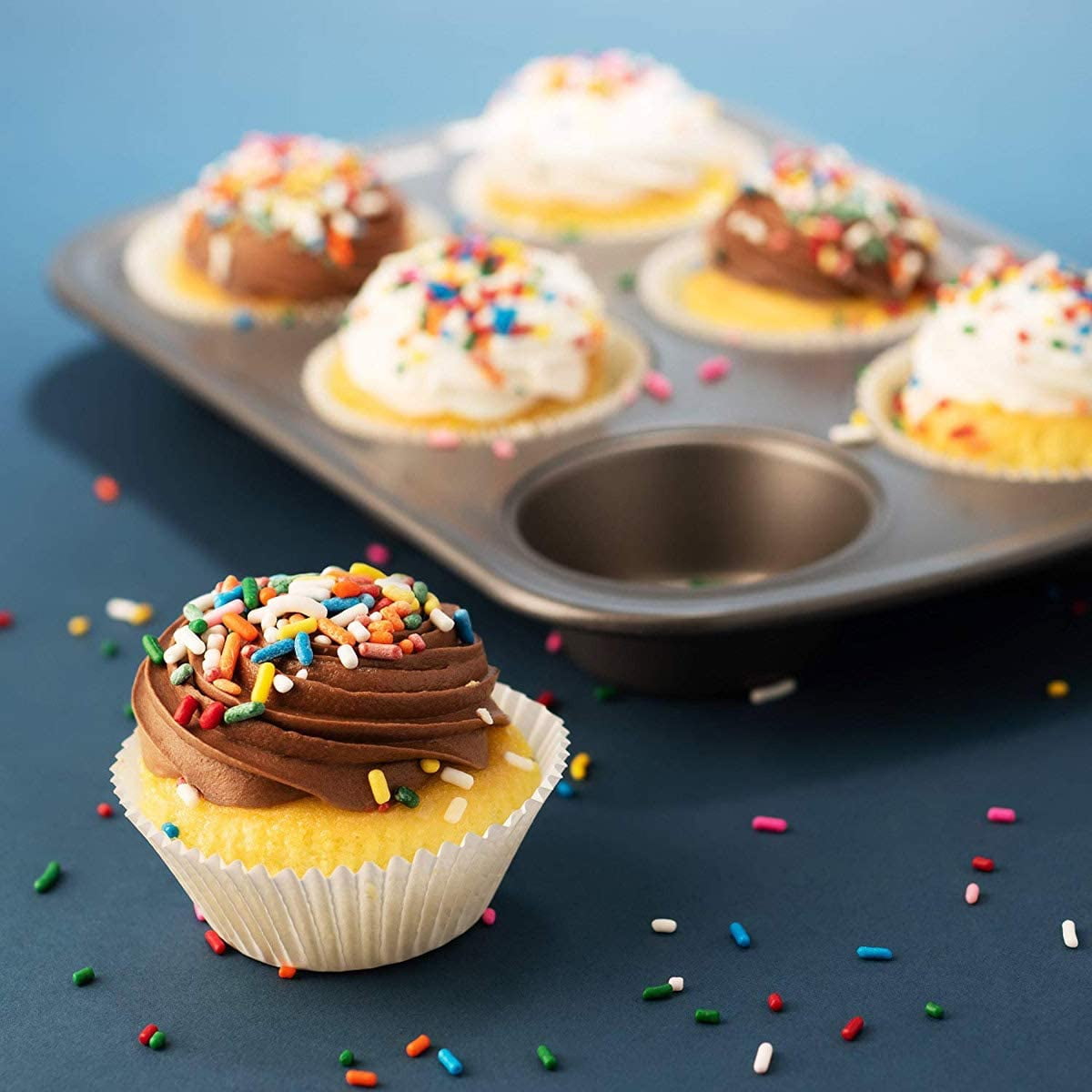 Standard White Cupcake Liners Grease Resistant Paper Muffin Tins 400 units Walmart