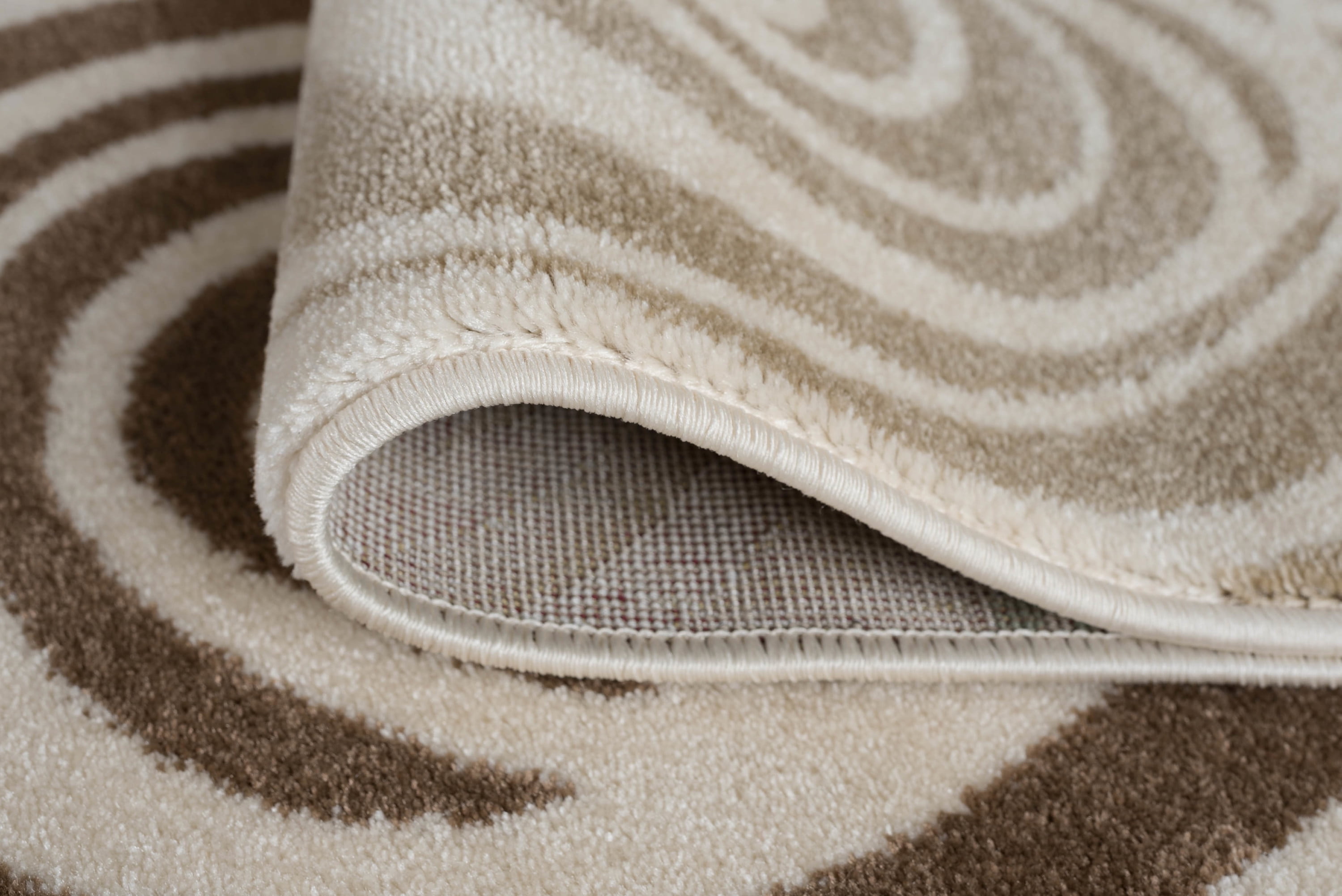 Deco Contemporary 8' Round Ivory and Beige Polypropylene Indoor Area Rug