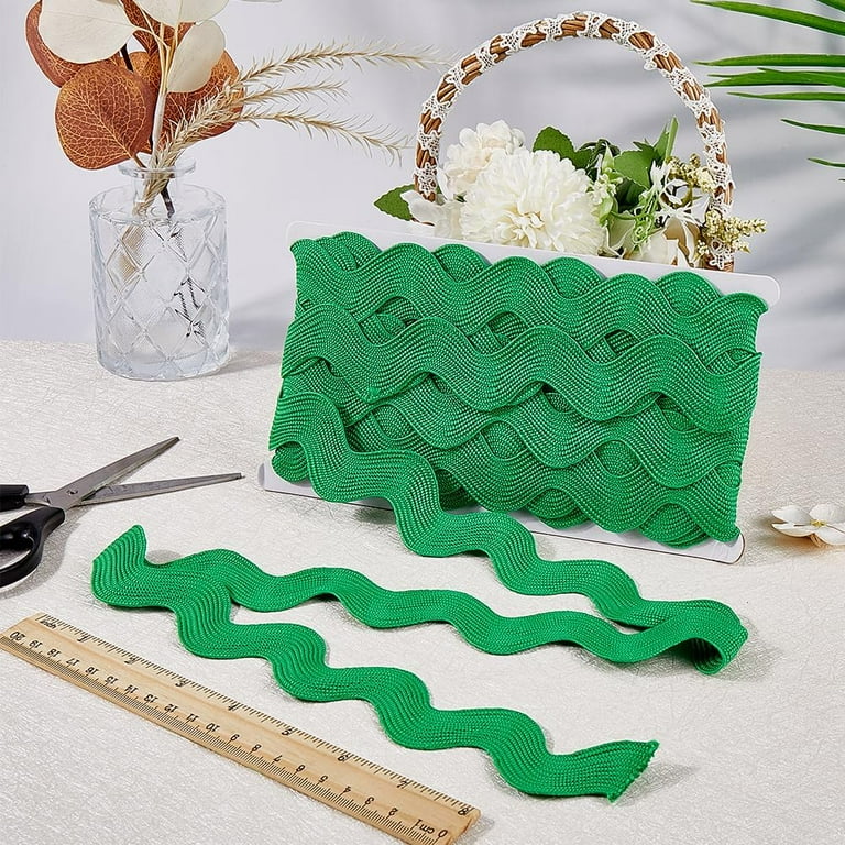 10 Yard 1.58 Inch Large Christmas Green RIC Rac Trim Wave Bending