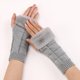 thumbnail image 3 of Guantes sin dedos tejidos para mujer, calentadores de brazo peludos con orificio para el pulgar para Otoño Invierno, 3 of 5