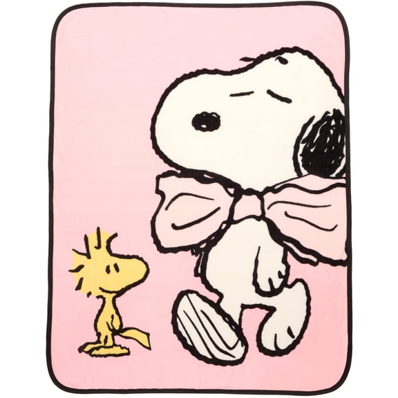 Peanuts Snoopy Pink Coquette Print Fleece Throw Blanket, 46 x 60