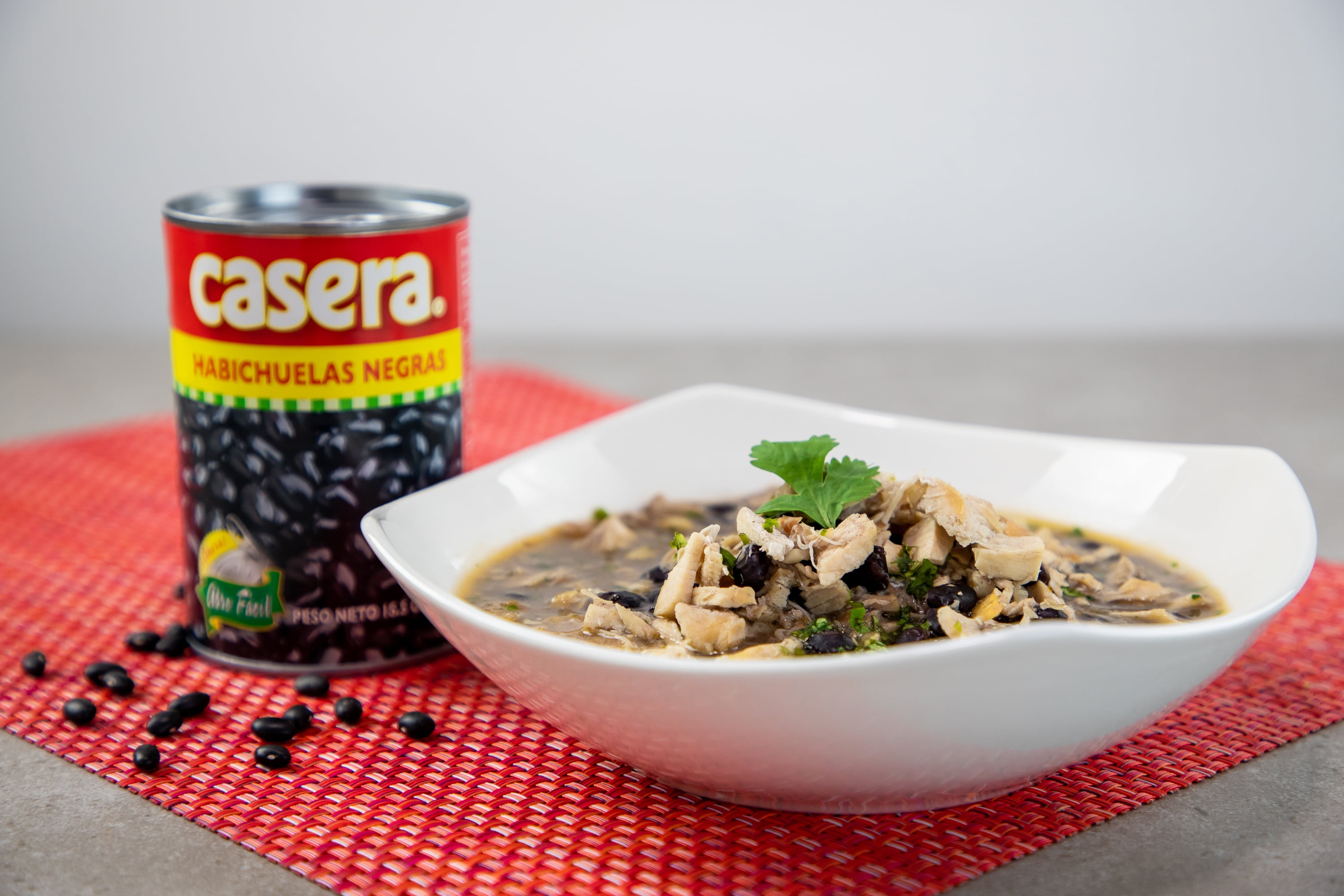Casera Black Beans in Tomato Broth, Precooked, Easy Open, 15.5oz