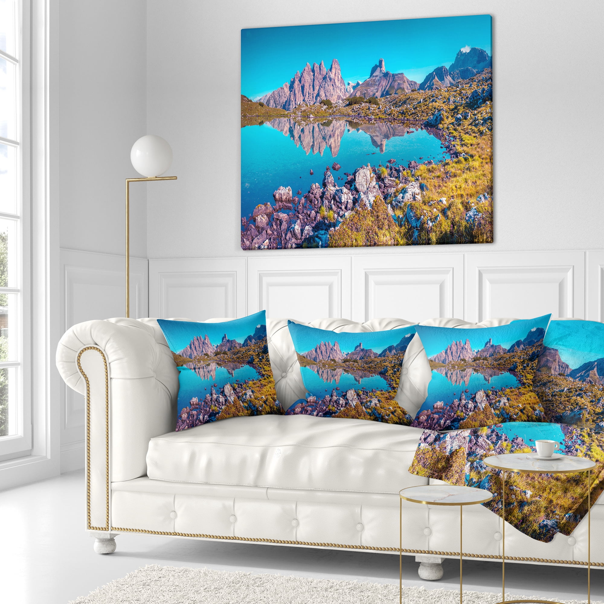 Designart Lago Rienza Ursprung Panorama - Seashore Throw Pillow - 18x18