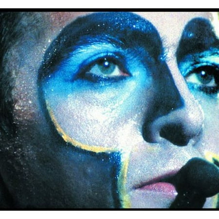 PLAYS LIVE (HIGHLIGHTS) are highlights from 4 different North American concerts between December 1982 and Spring 1983. Personnel: Peter Gabriel (vocals, piano, synthesizer); David Rhodes (guitar, background vocals); Larry Fast (piano, synthesizer); Tony Levin (stick, bass, background vocals); Jerry Marotta (drums, percussion, background vocals). PLAYS LIVE is the sound of a man finally freeing himself definitively from the shackles that had bound him for years. Admittedly those shackles, being front man for Genesis, one of the most fascinating and consistently creative prog-rock bands of the early '70s, were hardly severe. But they were a constraint nonetheless. (How often could Peter take some fan screaming "Suppers Ready" when trying to debut new material?) Finally, with a substantial body of solo material (four albums, three of them titled PETER GABRIEL), Gabriel was ready to put the ghost of Genesis to rest. And while he did drive a stake through his art-rock past, Gabriel's incendiary stage presence could not be distinguished. Luckily the live set captured here, which draws heavily from the SECURITY album, is consistently first rate and involving. Not content just to breath fresh life into road-weary veterans like "D.I.Y" or "Solsbury Hill," Gabriel reaches for new emotional heights on stellar versions of "San Jacinto," "Biko" and "And Through The Wire." As a bonus for completists PLAYS LIVE also contains the ultra-rare "I Go Swimming." Overall an excellent portrait of Gabriel's live show.