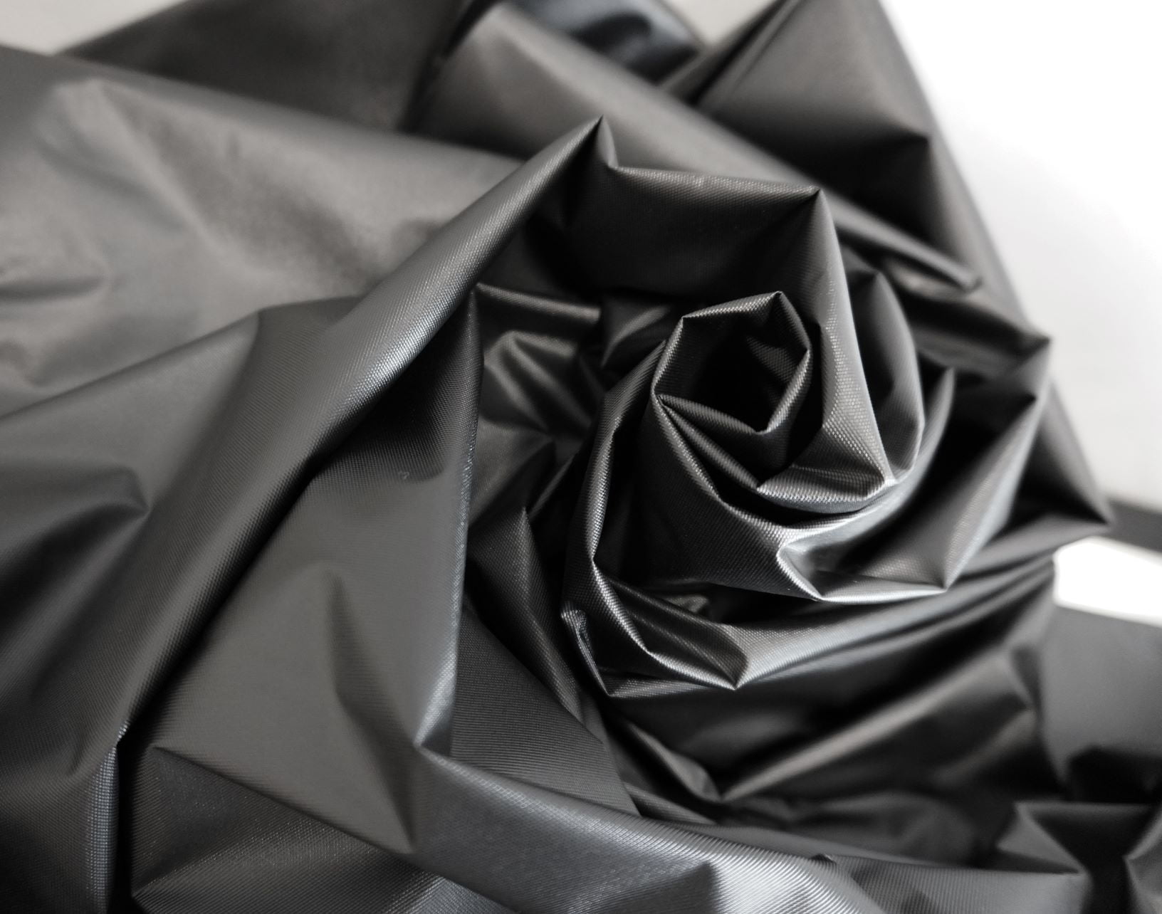 Pellon Vinyl Fabric. Black. 54" x 20 Yards by the Bolt 1 Pack