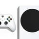 thumbnail image 3 of Xbox Series S All Digital 512GB SSD Console con Logitech G920 Racing Wheel Set y Forza Horizon 5, 3 of 7