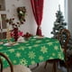 thumbnail image 5 of Mantel de plástico con copos de nieve navideños para fiestas, decoración navideña dorada con fondo rojo, banderines para fiestas navideñas de invierno, 137 x 274 cm., 5 of 6