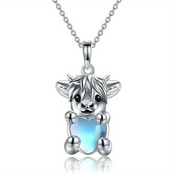 The heart-shaped little cow animal pendant necklace is a fashionable and elegant necklace, suitable for daily wear