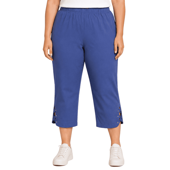 Turtle Bay New York Women's Capris with Studded Hem Detail in Cotton Blend Twill fabric with Angled side Pockets (Plus Sizes)