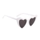thumbnail image 1 of Gafas de sol en forma de corazón Minnieouse Suministro de viaje multifuncional para adultos Tipo 1 AP008850-07, 1 of 6