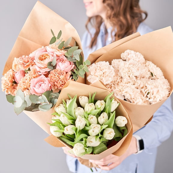 OUNONA Khaki Brown Kraft Paper Roll for Bouquet Wrapping, Packaging, Crafts, and Multi-Purpose Use