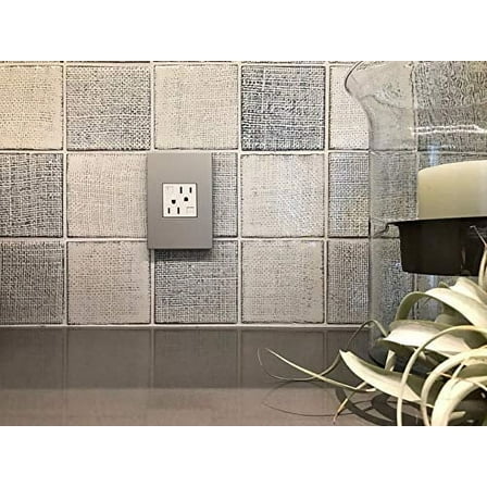 Legrand adorne 15A GFCI Tamper-Resistant Outlet (White Finish), AGFTR2152W4