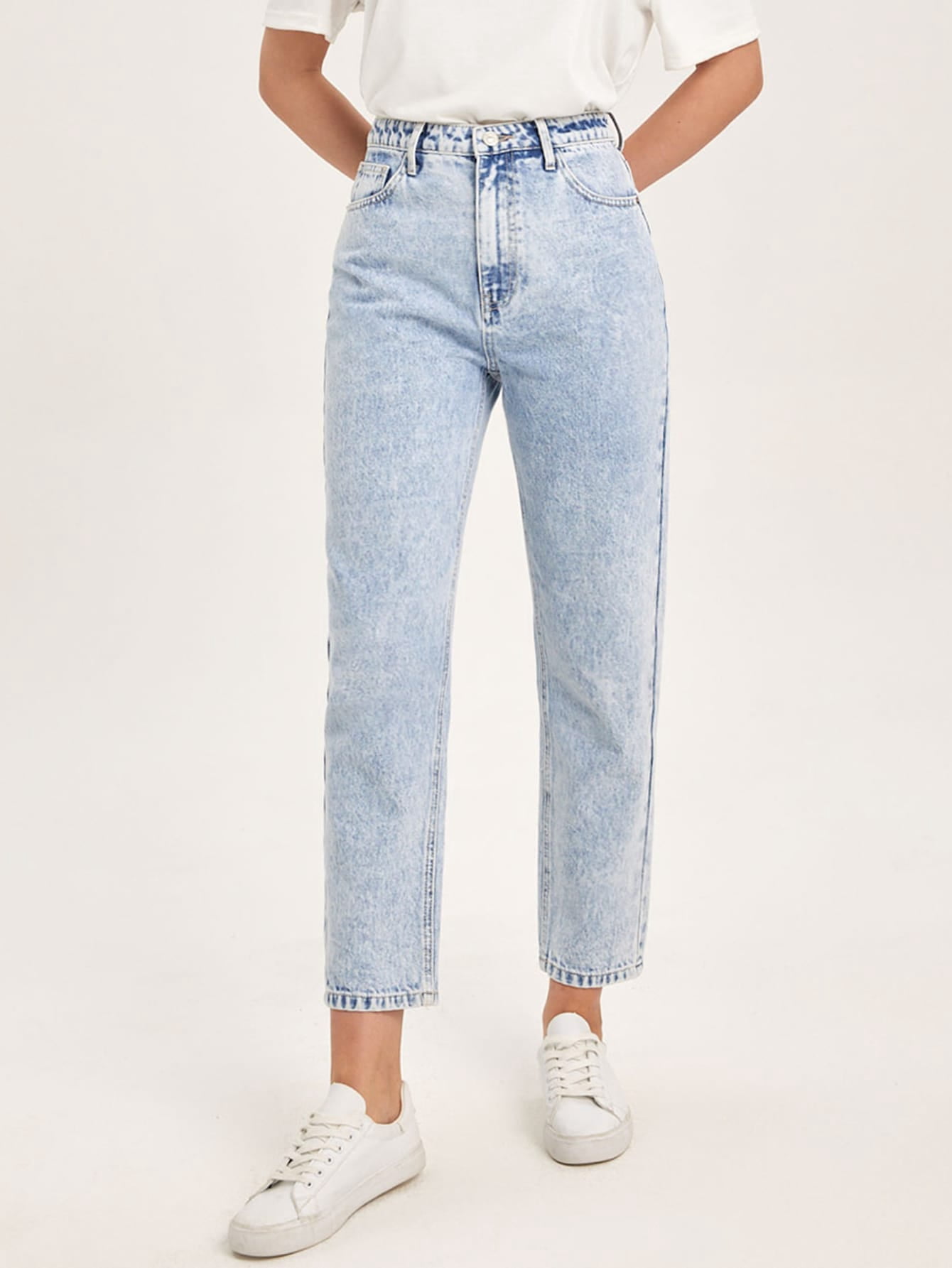 Women's BASICS High Waist Mom Jeans Light Wash W26 L32 S043X - Walmart.com
