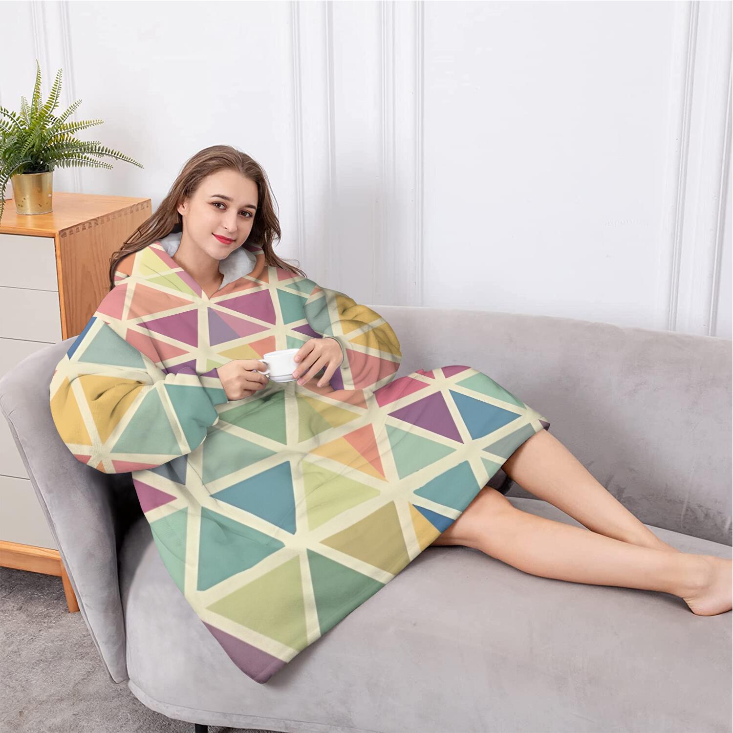 Oversized Wearable Blanket Hoodie,Multi Color Triangle Checkered Pattern Sherpa Blanket Hoodie with Super Pockets,Super Warm Fuzzy Pullover for Women & Men