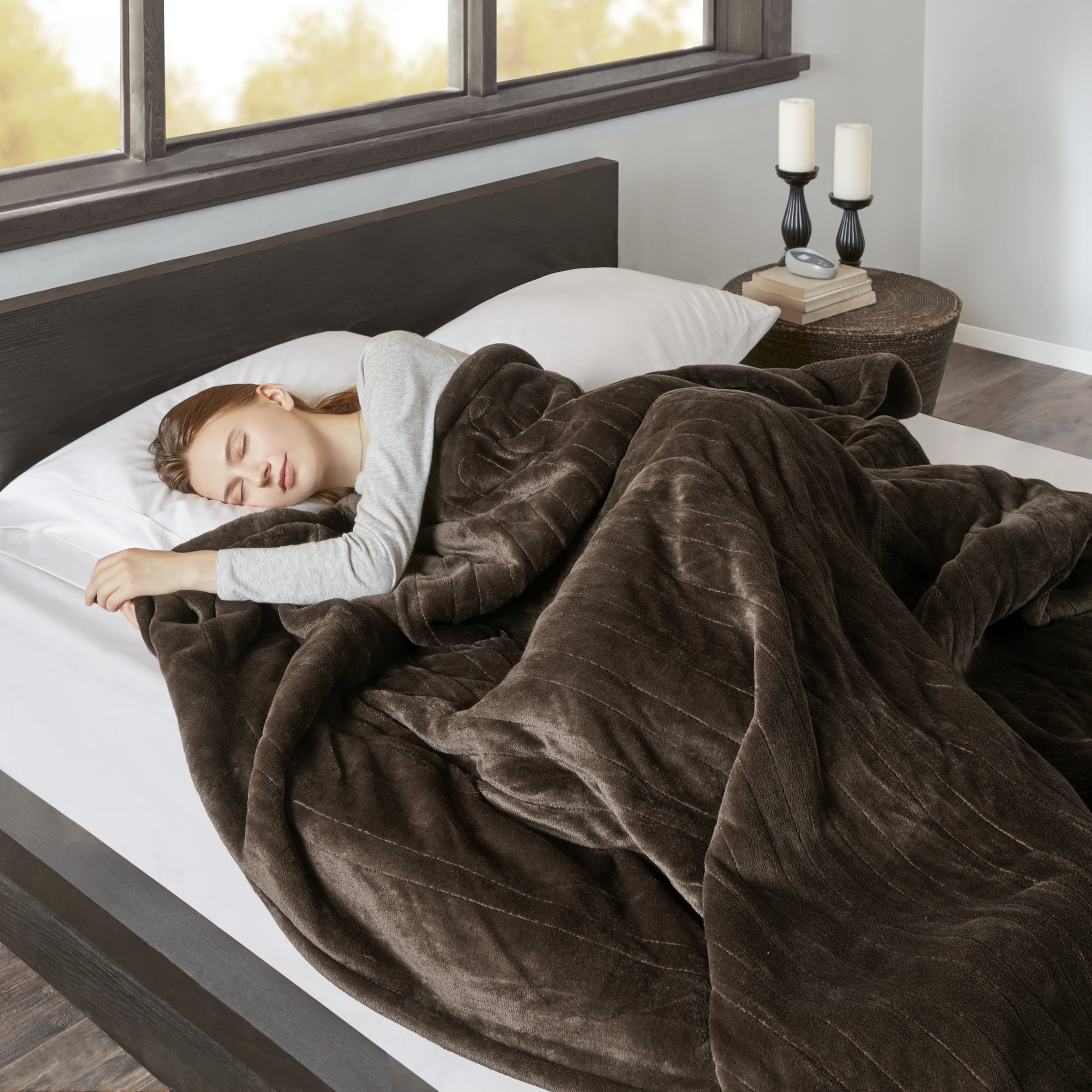 Beautyrest Heated Microlight to Berber Solid Blanket, Full, Chocolate