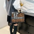 thumbnail image 3 of Bolso de moda para mujer 2025, nuevo diseño, bolso tote de mano de gran capacidad, bolsa de compras elegante y moderna., 3 of 10