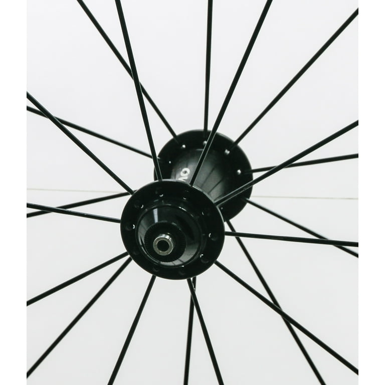Oval Concepts 327 700c Alloy Road Bike Front Wheel Clincher 820g
