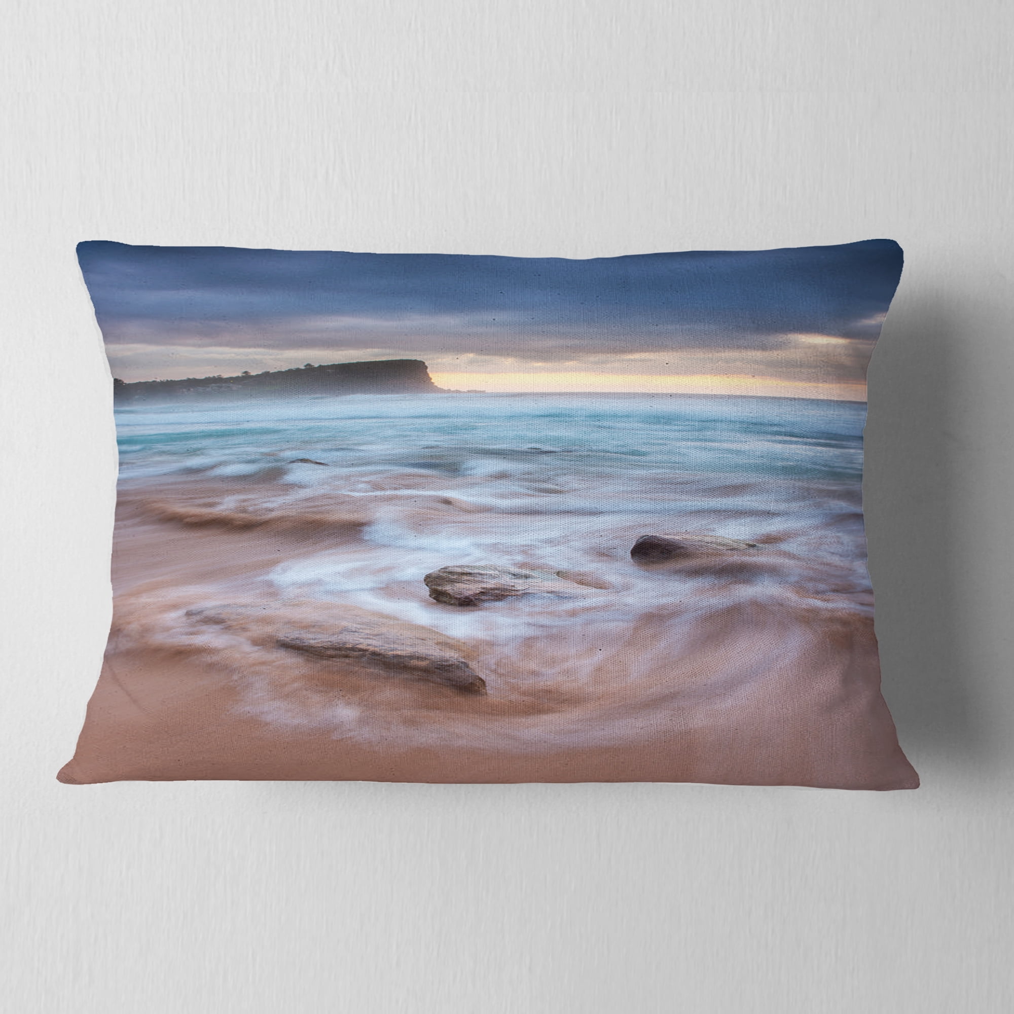 Designart Bright Sydney Sea with Long Waves - Seashore Throw Pillow - 12x20