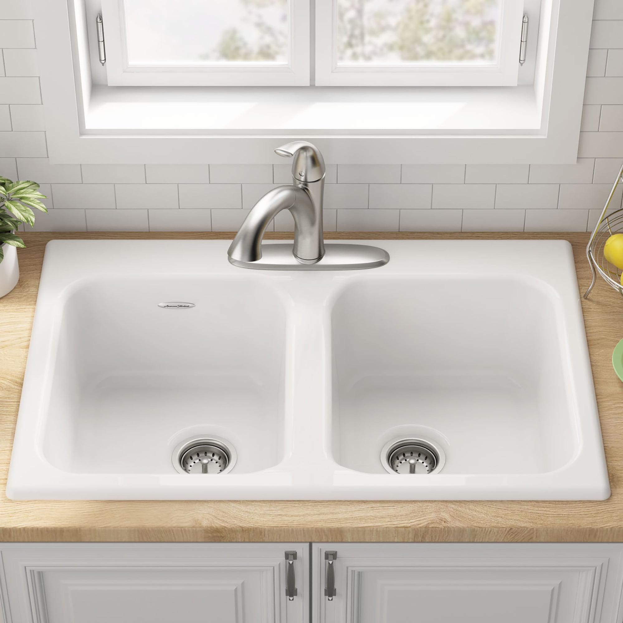 33様サイズS Riverby 33 In. x 22 In. Undermount Single-Bowl Kitchen Sink with 5