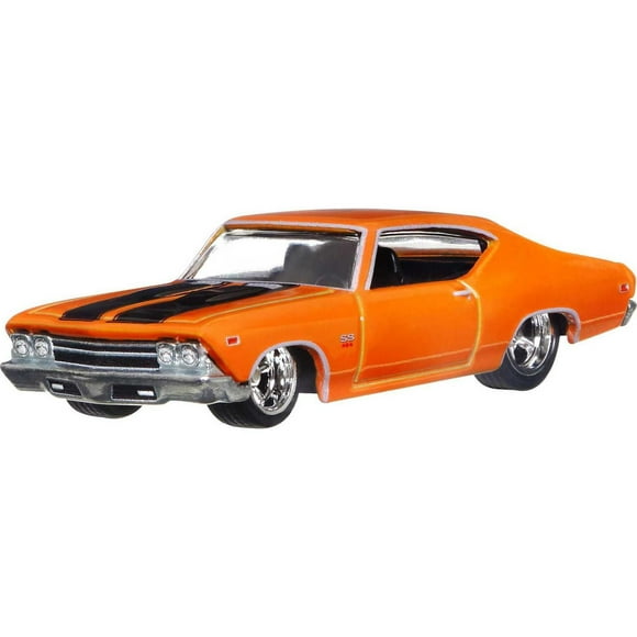 Hot Wheels Car Culture Circuit Legends Chevelle SS 39 Vehicle for 3 Years Old & Up
