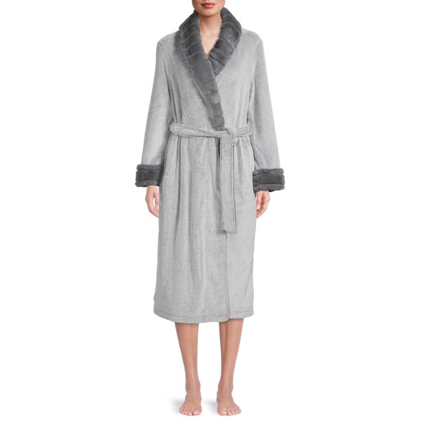 Joyspun Women’s and Women’s Plus Superminky Robe, Sizes up to 3X