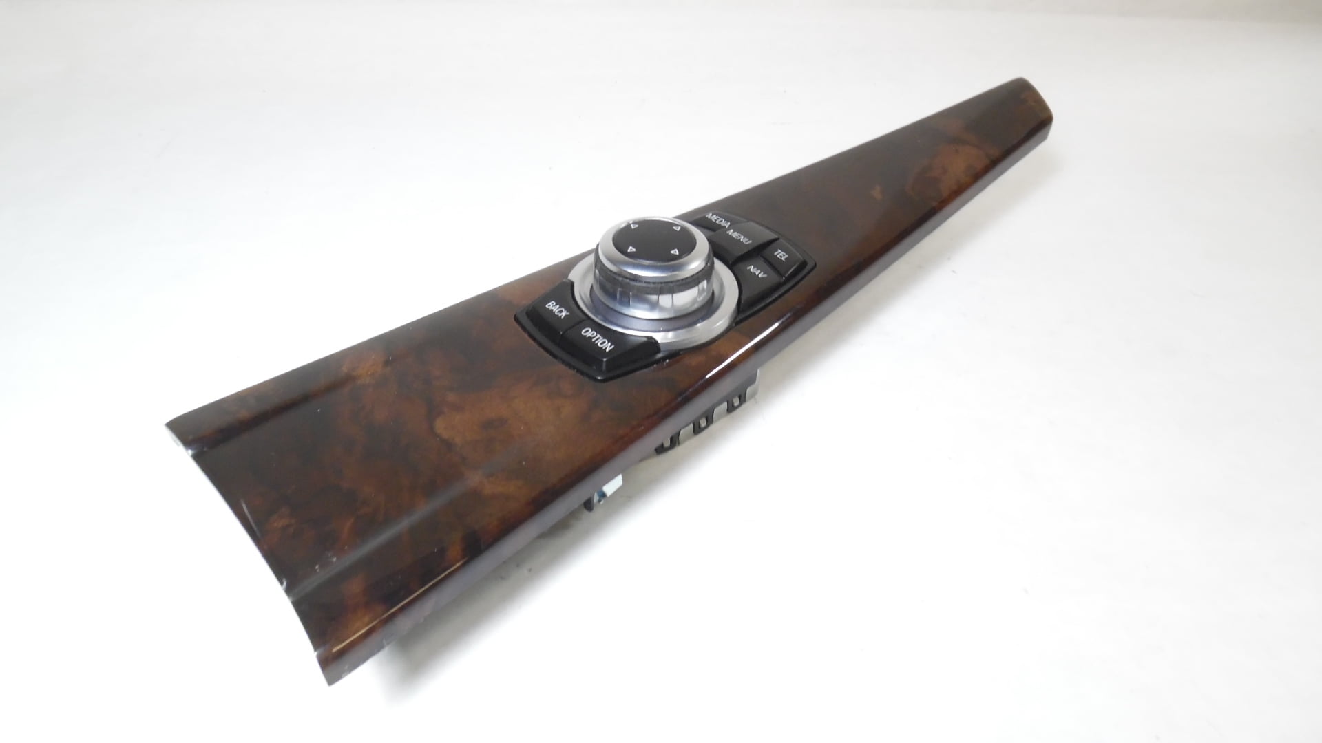 Pre-Owned 2013-2018 BMW 320i Navigation Radio Media iDrive Controller Console Mounted OEM - Verify Specific Vehicle Fitment In Description - (Good)
