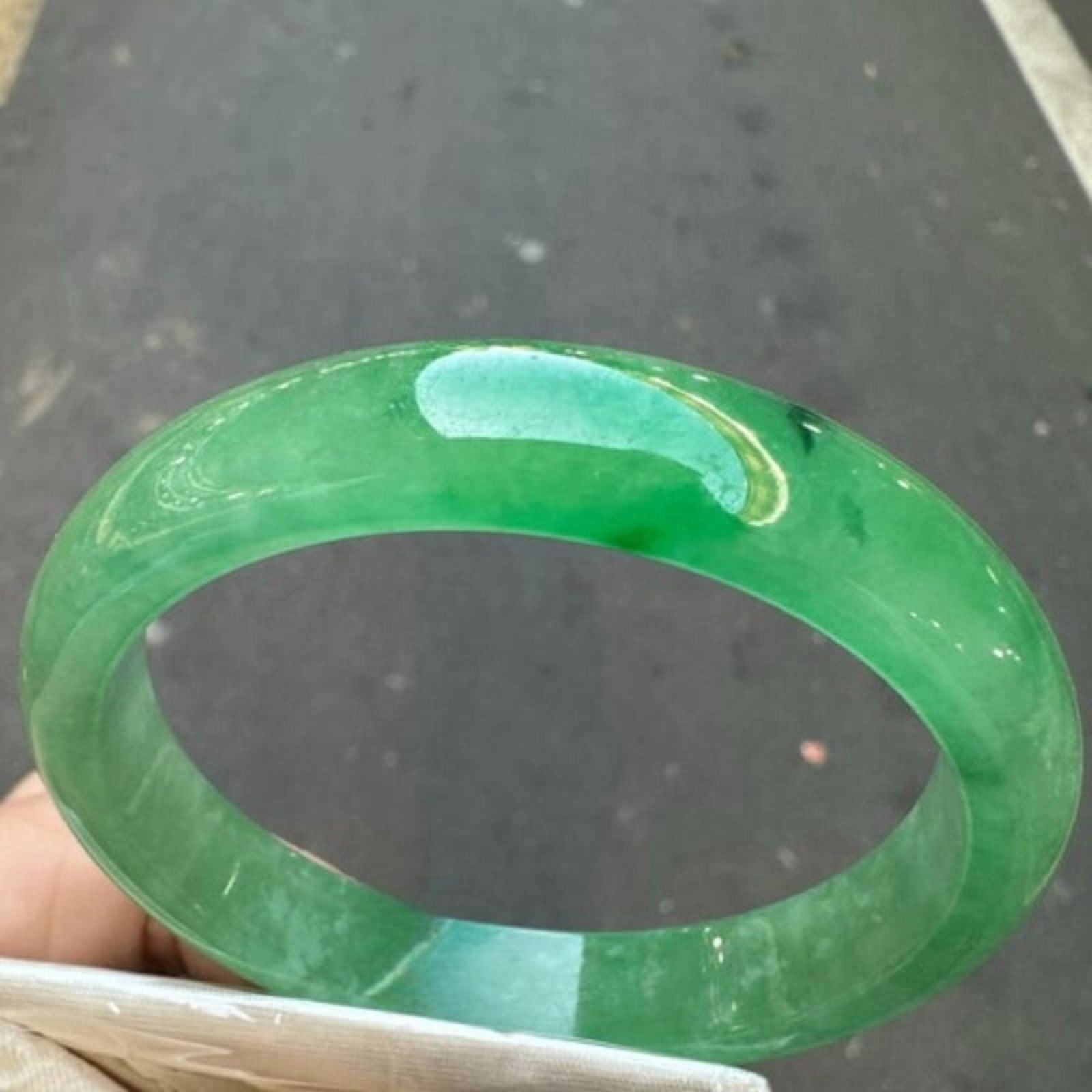 Green Natural Jade Bangle Bracelet for Women Healing Protection Good Luck Natural Gemstone Fengshui Jewelry for Wife Mother's Day Gift for Mom