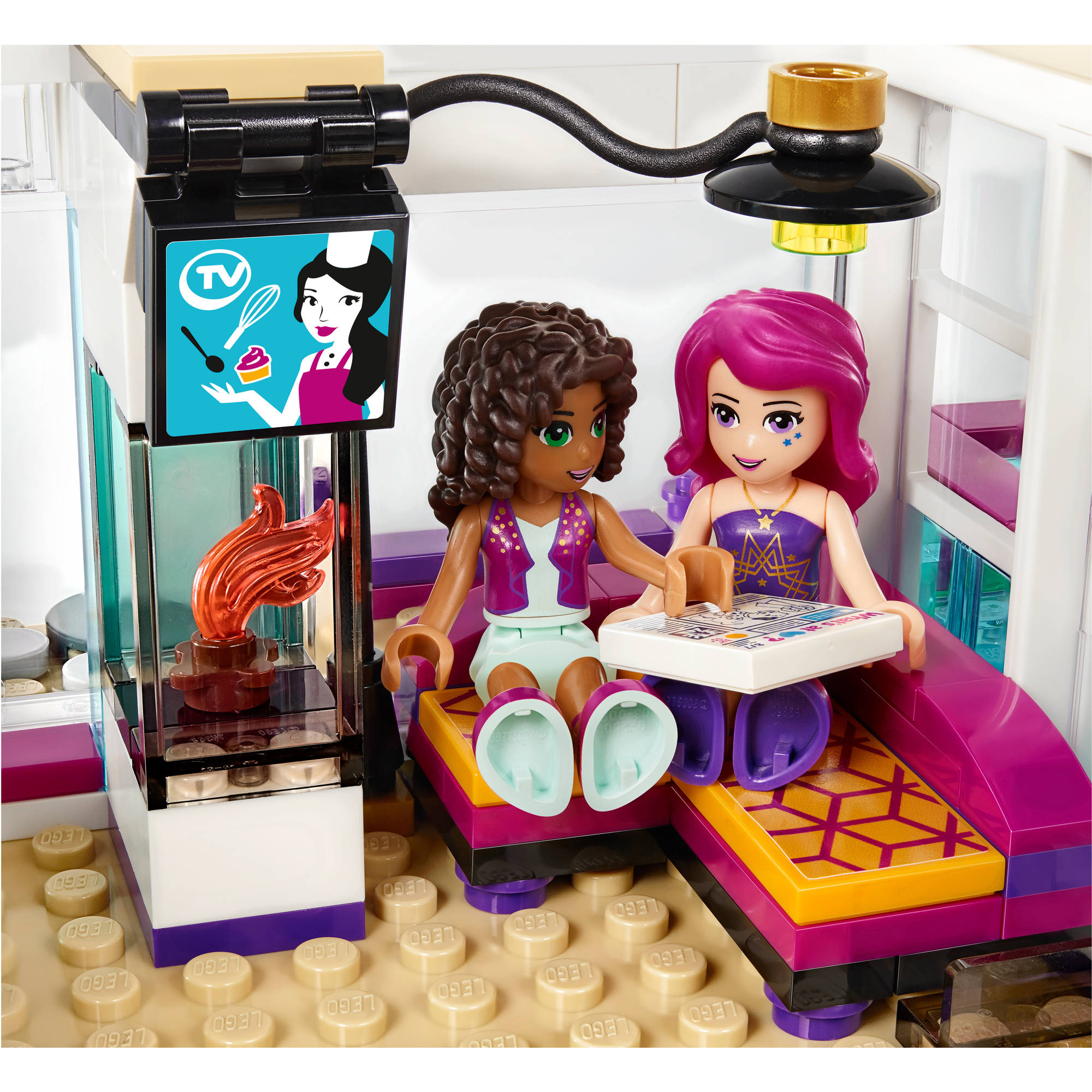 LEGO Friends Livi s Pop Star House 41135