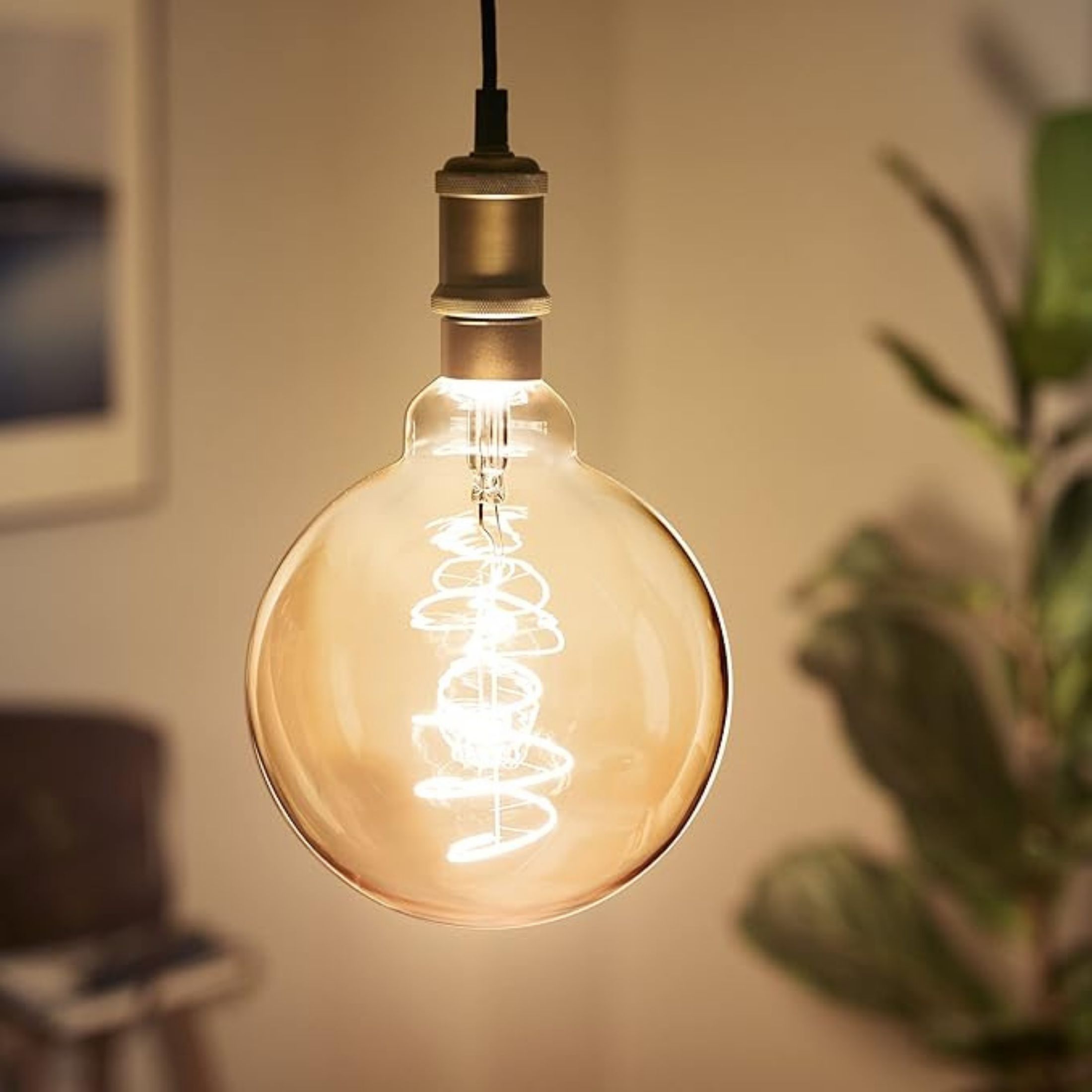 Philips Dimmable LED Light Bulb, Vintage, Indoor/Outdoor, 7.5 Watt LED, 40W Replacement, E26 Base,  Amber Light, G630