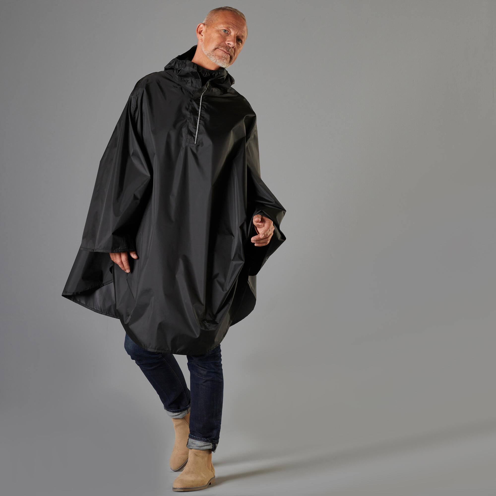 NAVY BLUE PONCHO 2000MM WATERPROOF RATED WITH TAPE SEALED SEAMS 