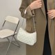 thumbnail image 3 of Bolso de hombro con cremallera para mujer, correa única, estilo bajo el brazo, bolso de mano beige a cuadros de felpa, 3 of 8