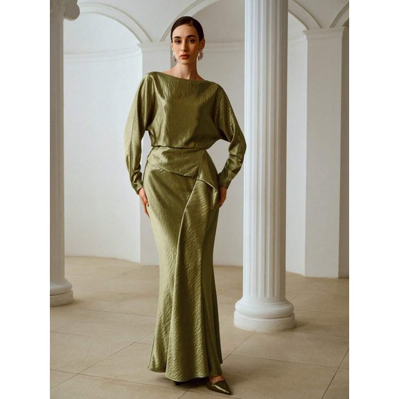 Olive Green Boat Neck Long Sleeve Mermaid Hem Maxi Dress