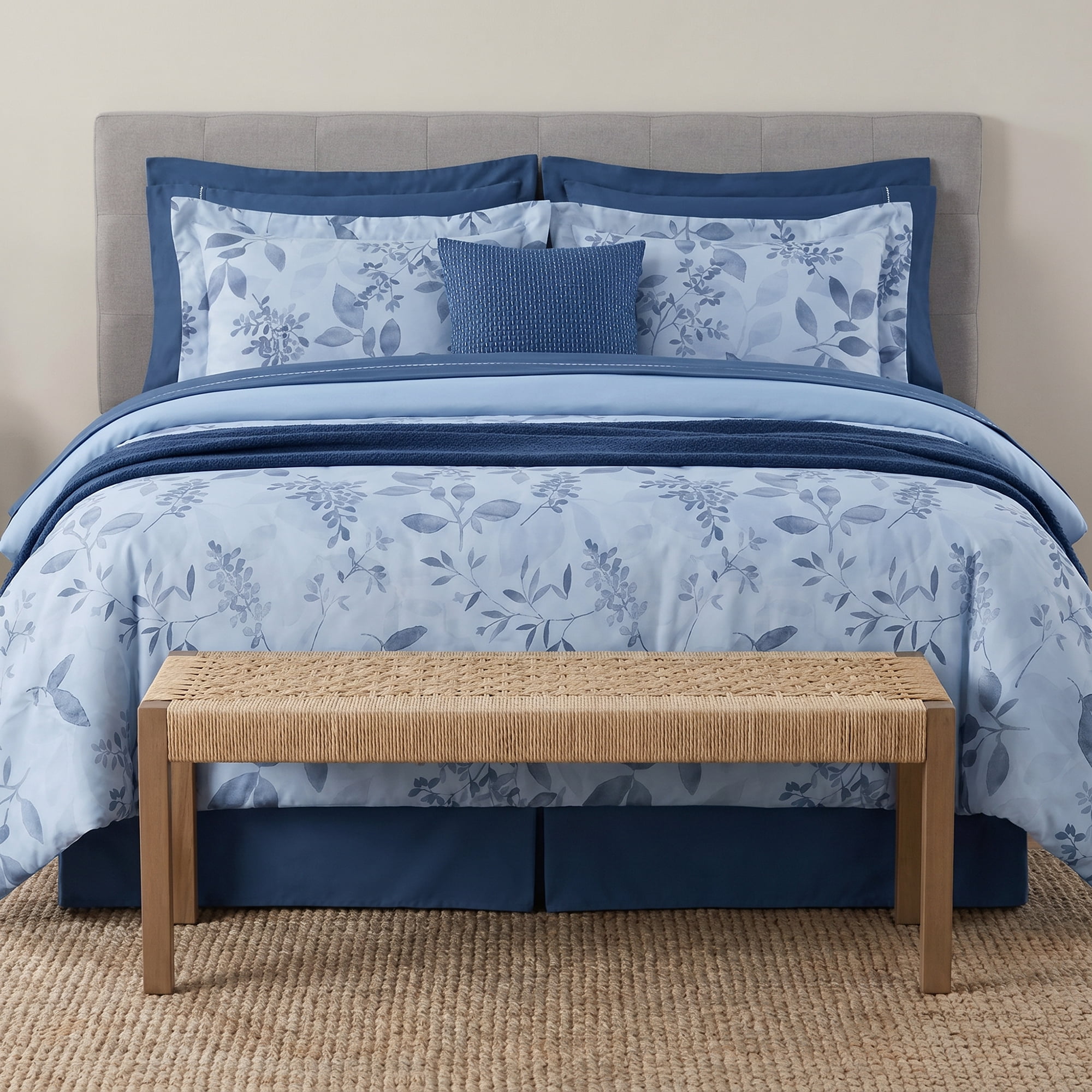 Mainstays All in One Reversible Comforter and Sheet set- 11 Piece, King, Blue Floral