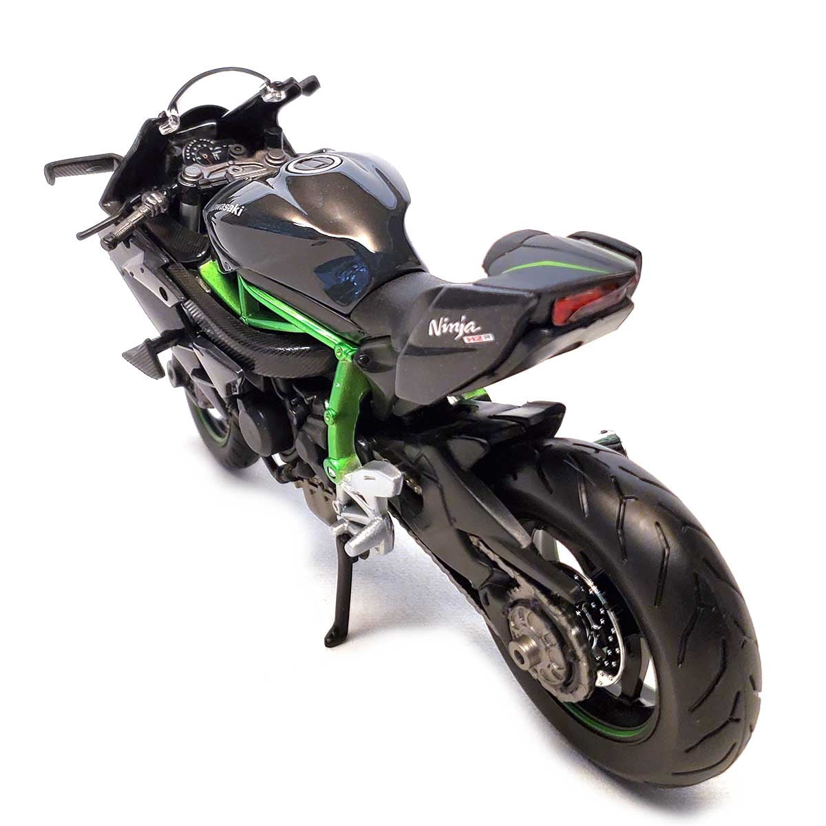 Maisto Motorcycle Series: Kawasaki Ninja H2 R 1:12 Scale