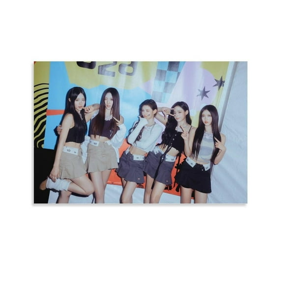 STAR NewJeans Rolling Stone behind Canvas Art Poster And Wall Art Picture Print Modern Family Bedroom Decor Posters