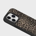 thumbnail image 2 of Caseco Étui iPhone 15 Pro avec MagSafe - Léopard, 2 of 5