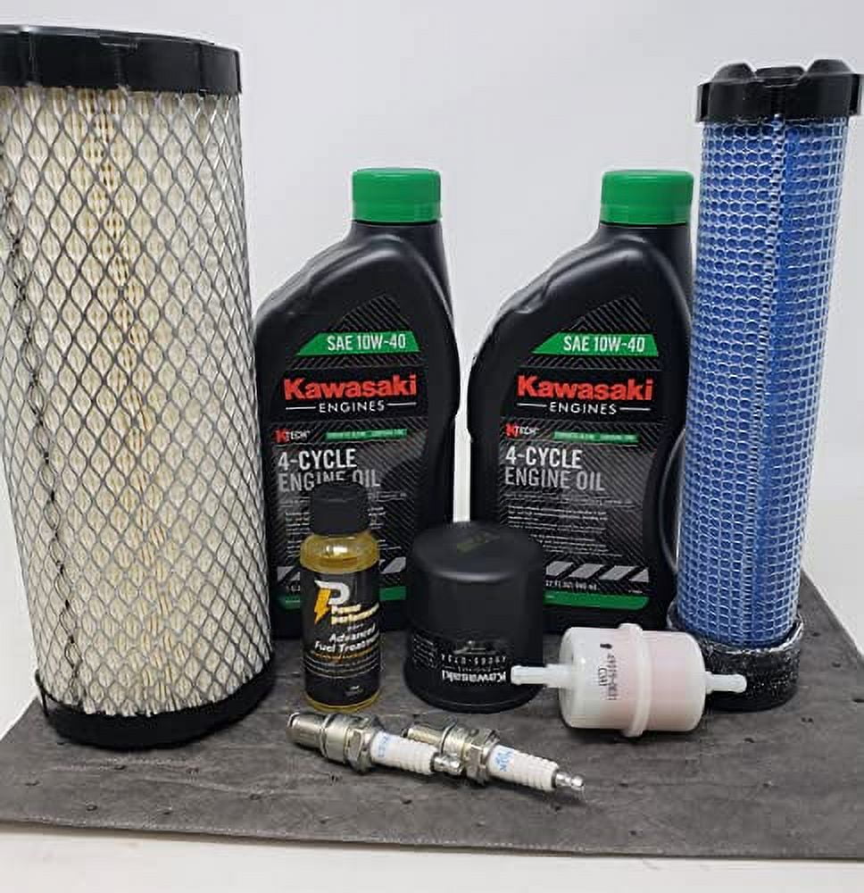 Kawasaki 99969-6529 10W-40 Maintenance Kit for FX921V