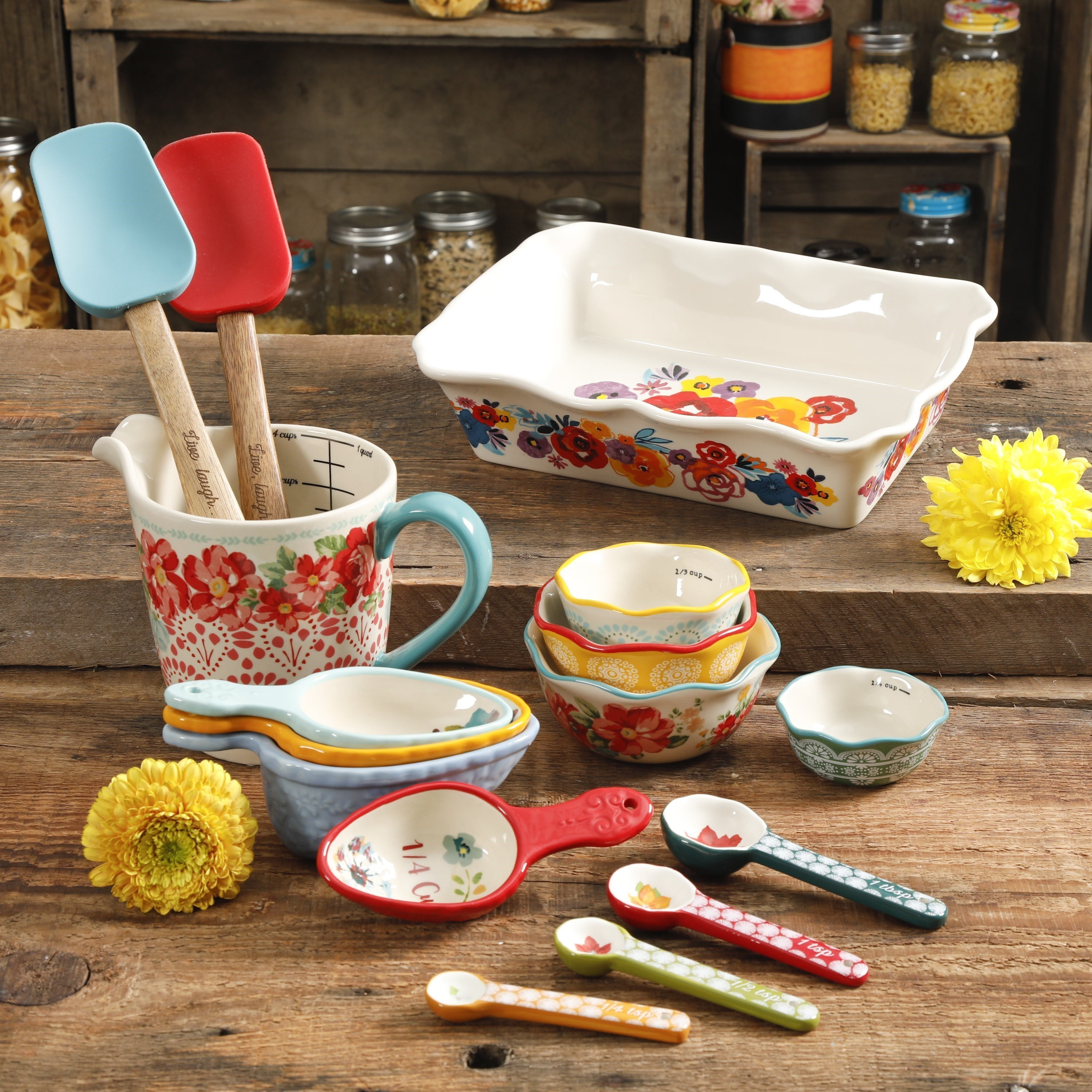Details about   New Pioneer Woman 2-Piece Rectangular Ruffle Top Ceramic Bakeware Set Multicolor 