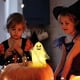 thumbnail image 5 of Adorno colgante de gasa fantasma de Halloween, pieza decorativa espeluznante e iluminada, 5 of 5