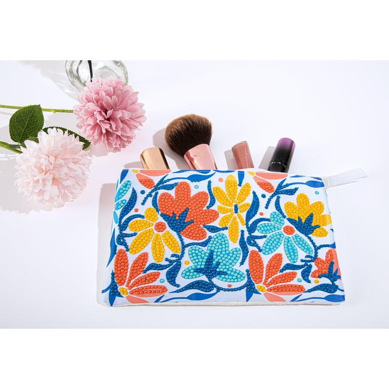 DIAMOND DOTZ® Modern Floral Zipper Pouch Diamond Painting Kit
