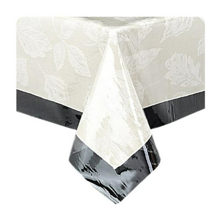 Carnation Home Fashions 70'' Round Vinyl Tablecloth Protector