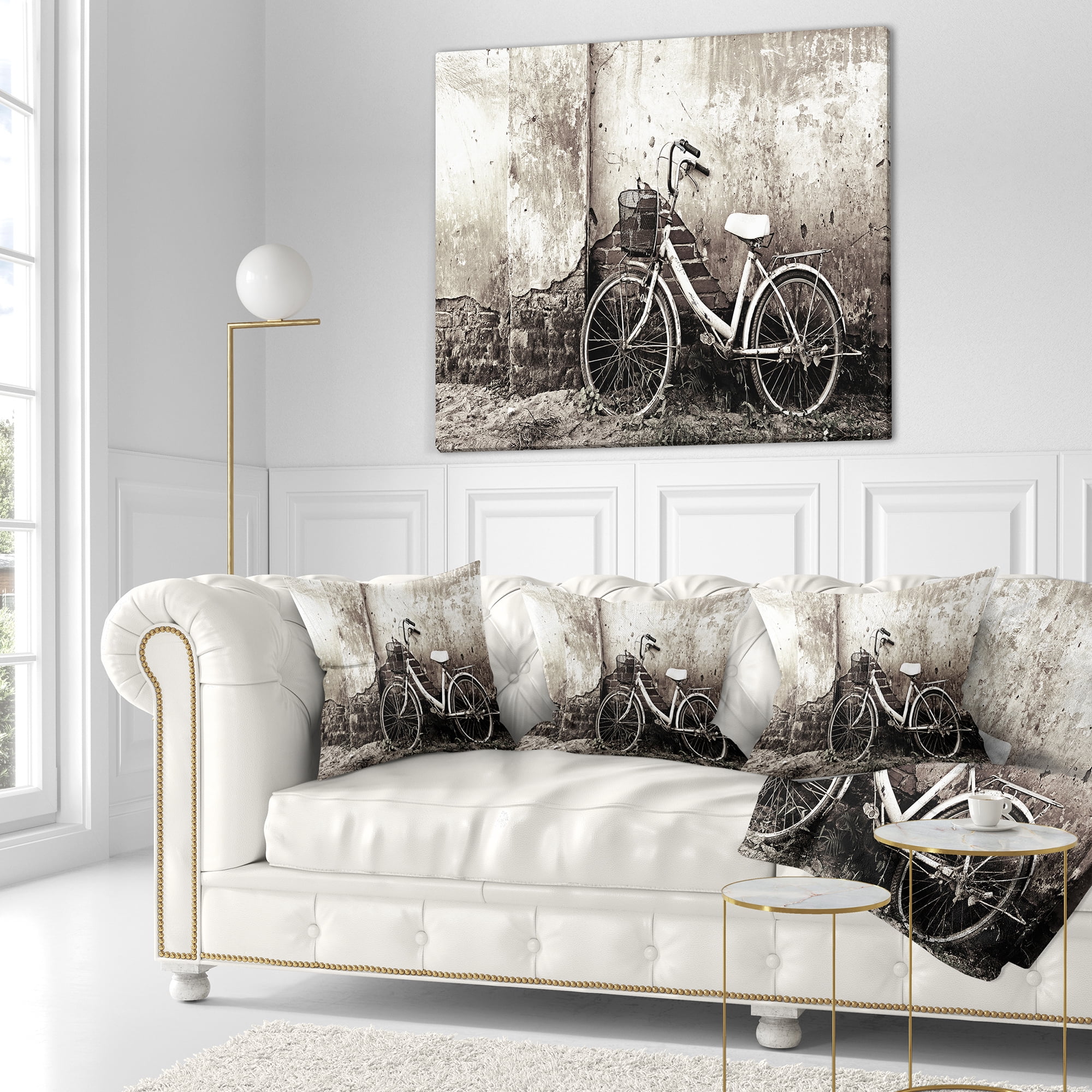 Designart Old Bicycle and Cracked Wall - Photography Throw Pillow - 18x18