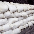 thumbnail image 6 of Flood Prevention Sandbags Dump Pouch Trashbags of Barriers for Home Multifunction to Weave White, 6 of 6