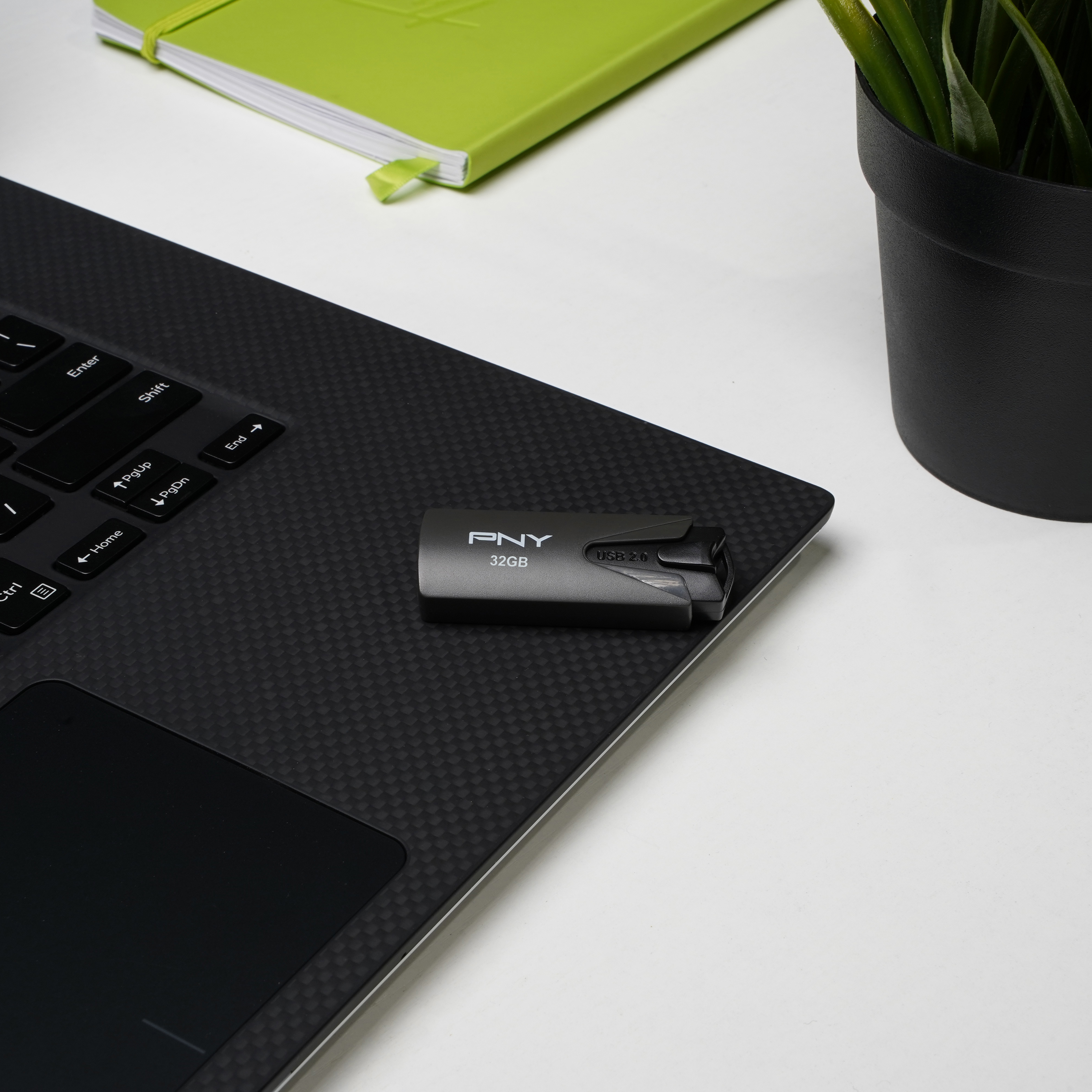 PNY 32GB Attache USB 2.0 Flash Drive 2-Pack photo 3