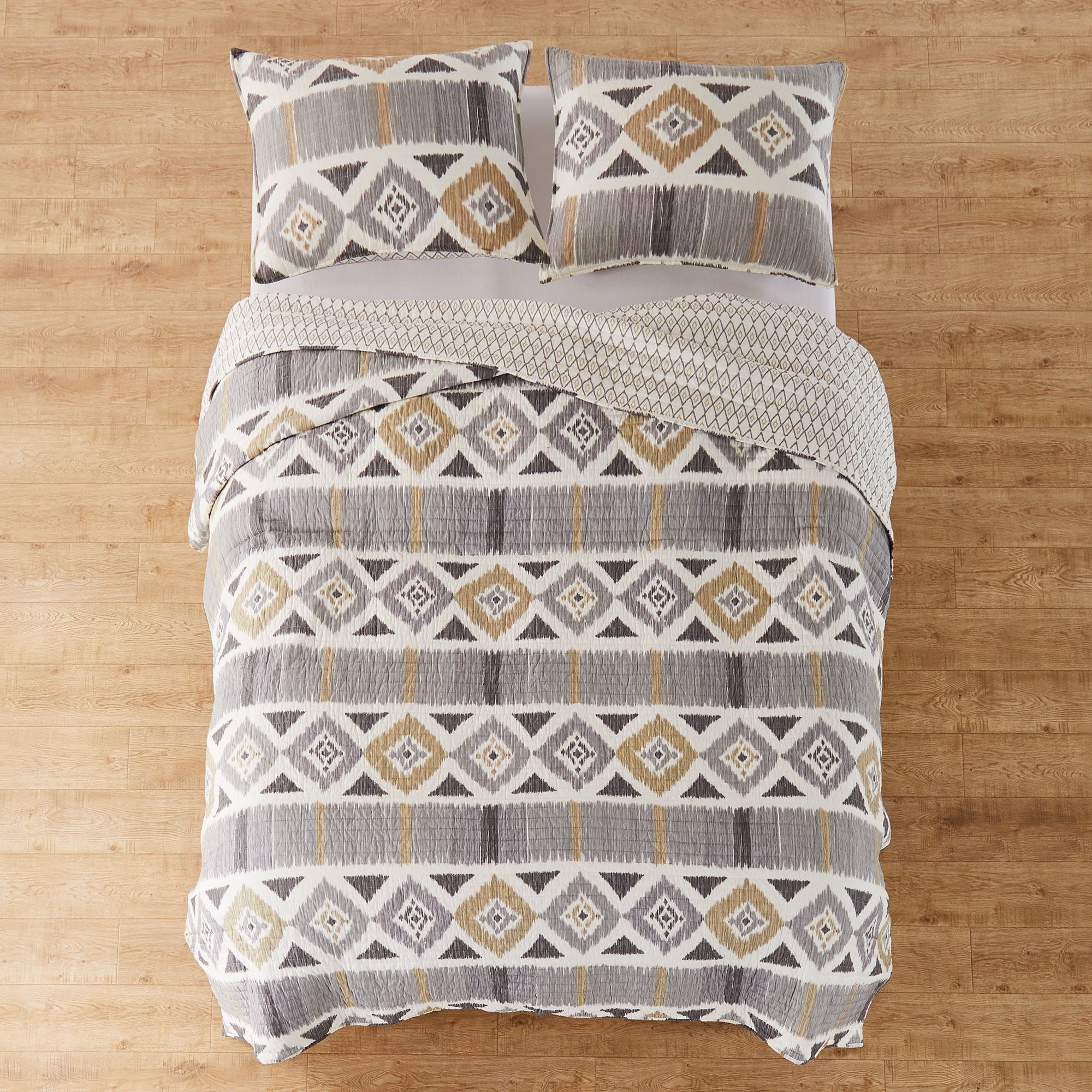 Levtex Home - Santa Fe Quilt - Ikat Pattern in Soft Grey, Cream and Tan - Full/Queen Quilt Size (88 x 92in.) - Reversible Pattern - Cotton - Shams Sold Separately